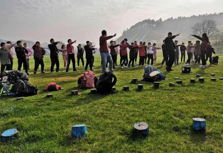 铁山区户外培训基地在哪.jpg